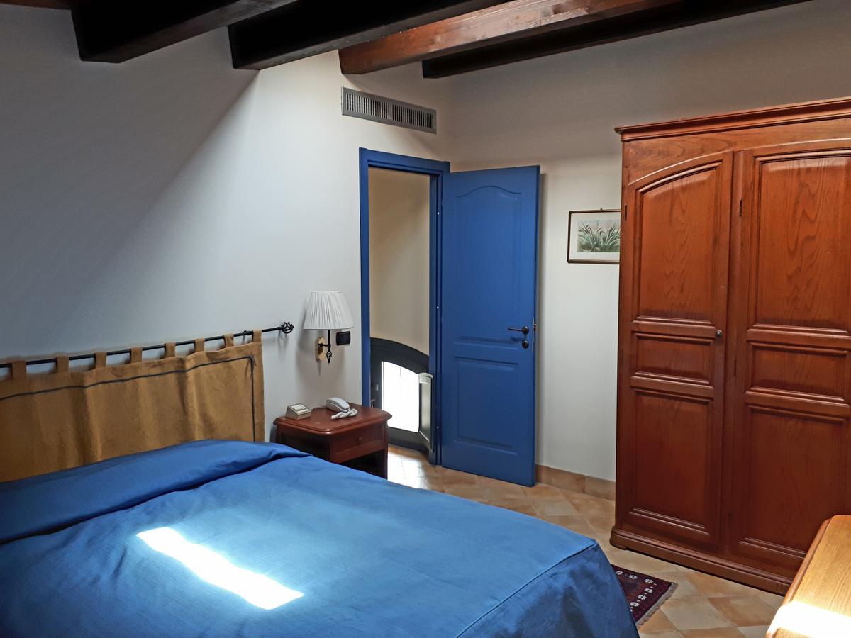 Hotel Relais Angimbe Calatafimi Exterior photo